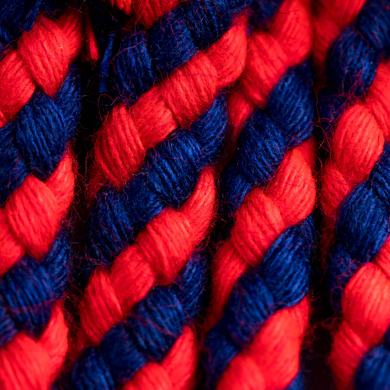 Fluitkoord rood-blauw detailfoto