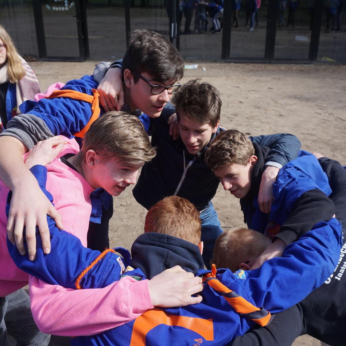 broederschap en vertrouwen op animatorcursus X-peditie